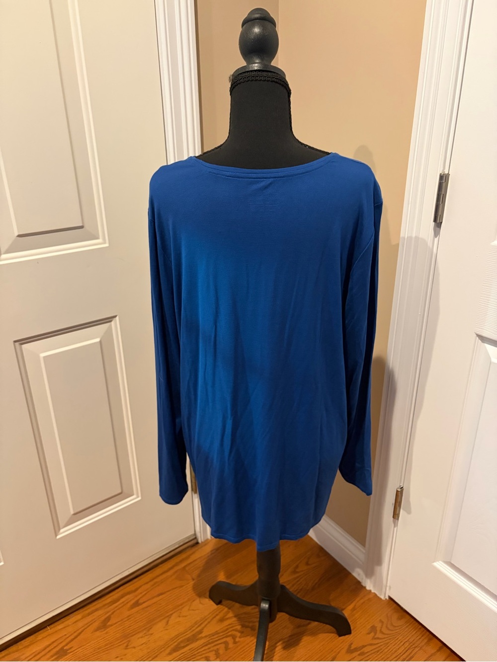 Chico's Royal Blue Long-Sleeve Knit Top - Picture 2 of 3
